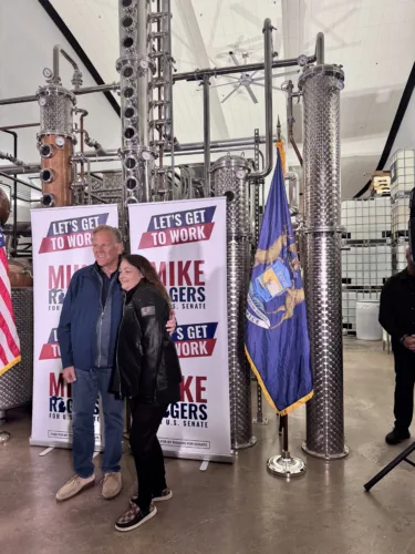 Mike Rogers makes campaign stop in Marquette